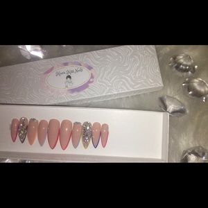 Press on nails stiletto with AB crystals